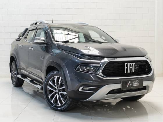 FIAT TORO 2.0 16V TURBO DIESEL RANCH 4WD AT9 FIAT TORO 2.0 16V TURBO DIESEL RANCH 4WD AT9